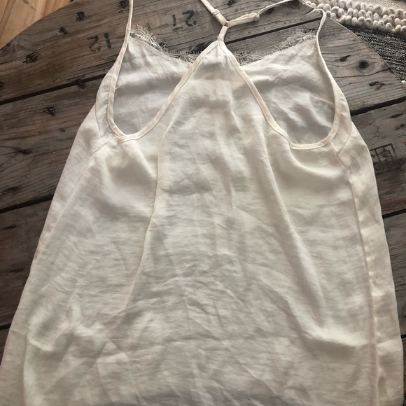 Cute Silk lace top! - Picture 3 of 4